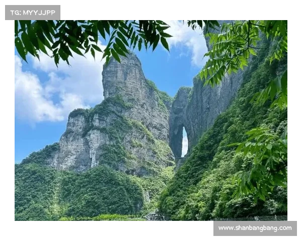 天门旅游全攻略速览掌握实用技巧助你高效畅游无忧体验 天门旅游全攻略速览掌握实用技巧助你高效畅游无忧体验