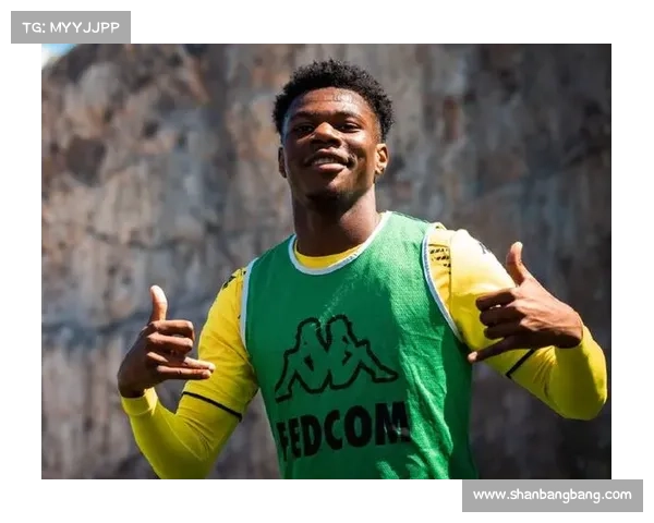 如何帮助琼阿梅尼提升实力成为球队不可或缺的核心球员