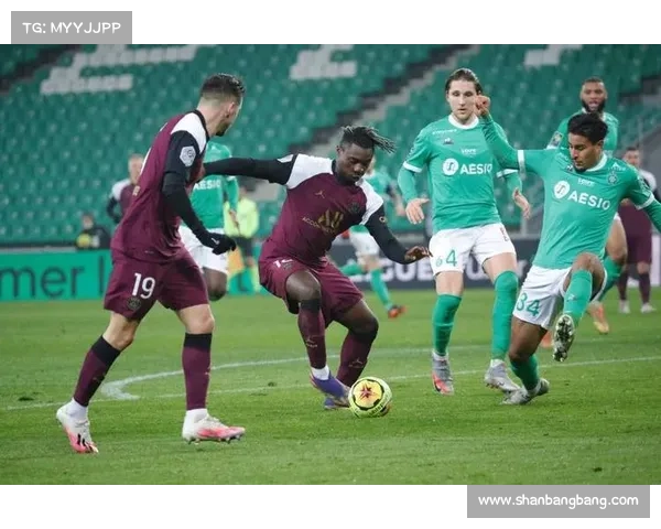 尤文图斯重返巅峰面临的多重挑战与未来发展路径分析